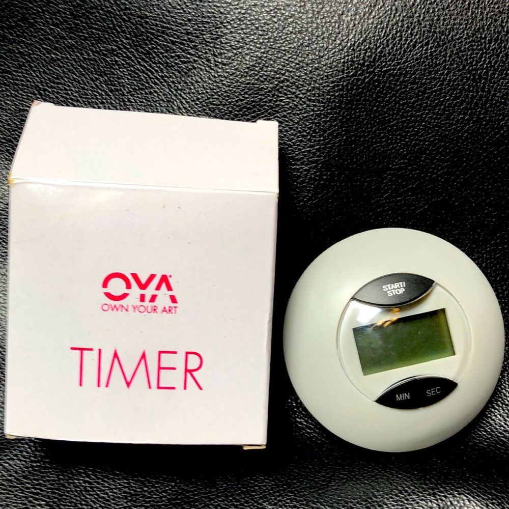 Professional hair product timer by  OYA NWOT